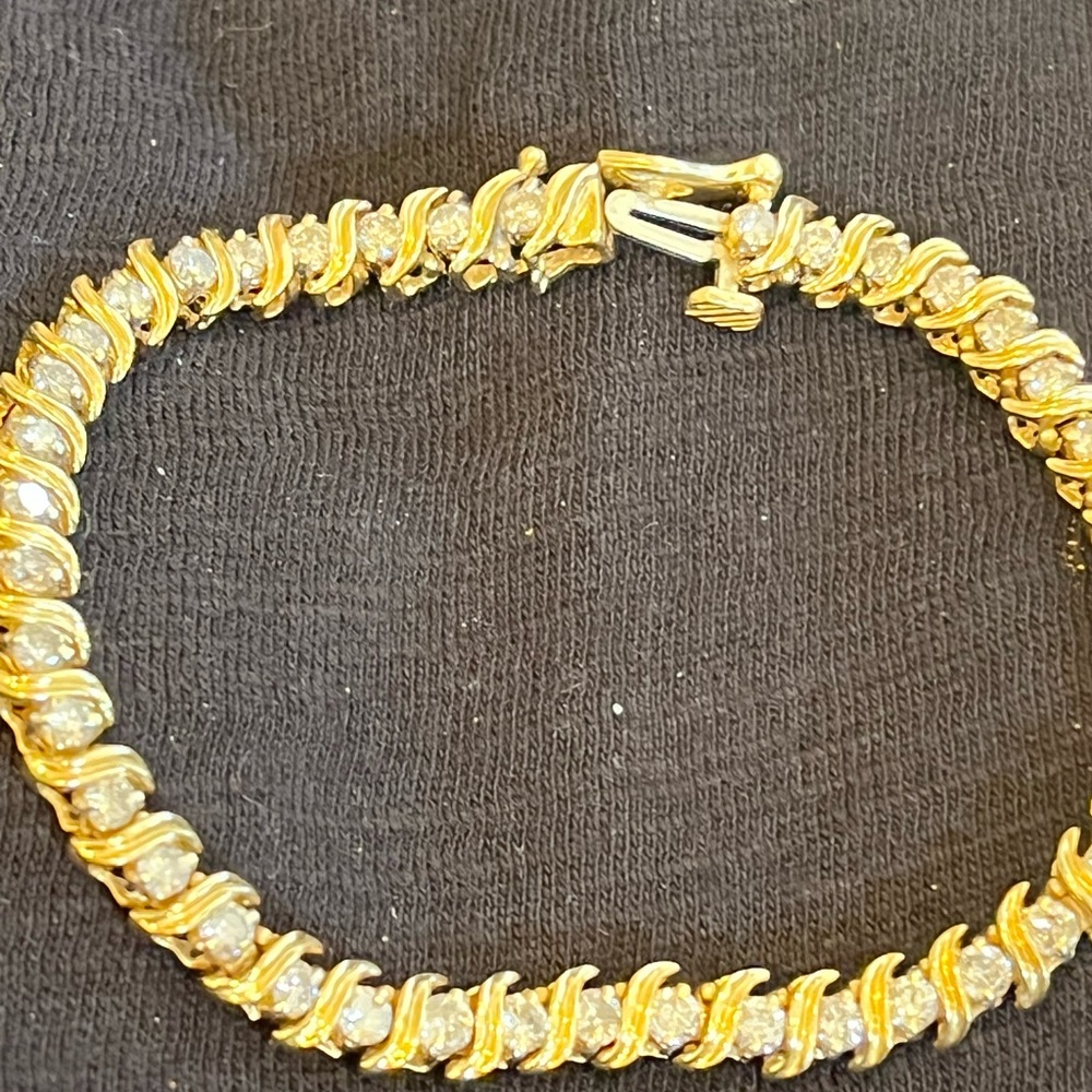 14k yellow gold Diamond Tennis bracelet